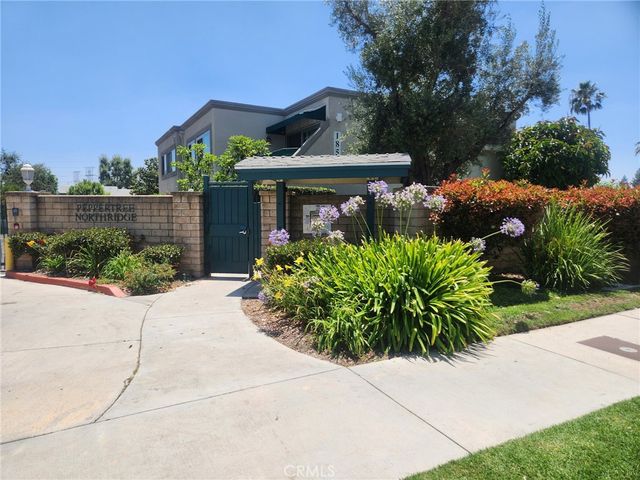 18526 Mayall I, Northridge, CA 91324