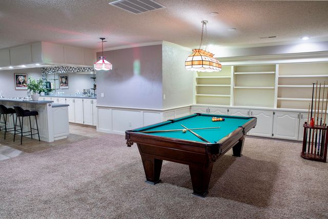 5115 S Castlewood Drive, Springfield, MO 65804