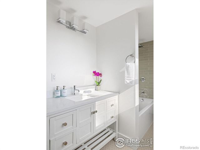 509 S Roosevelt Avenue, Lafayette, CO 80026