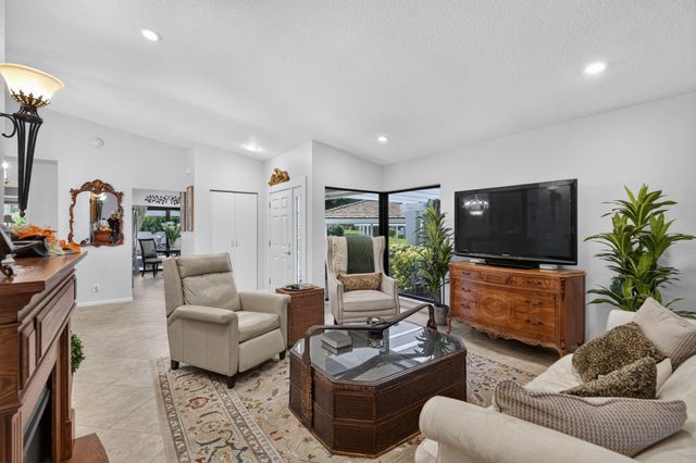 3648 Freshwater Drive, Jupiter, FL 33477