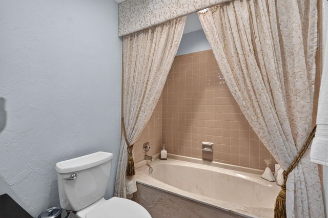 3648 Freshwater Drive, Jupiter, FL 33477