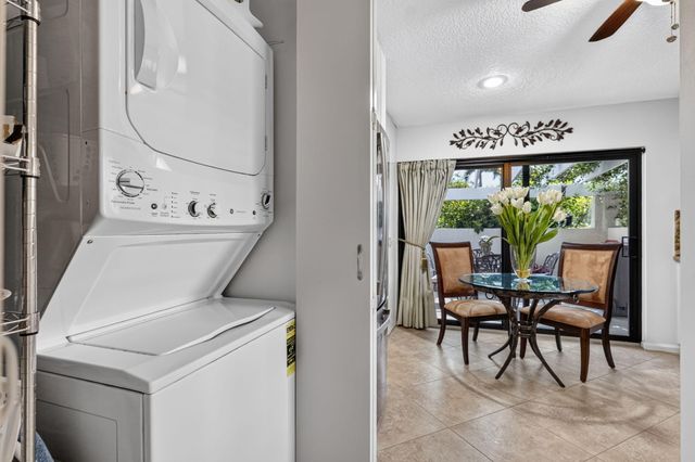 3648 Freshwater Drive, Jupiter, FL 33477