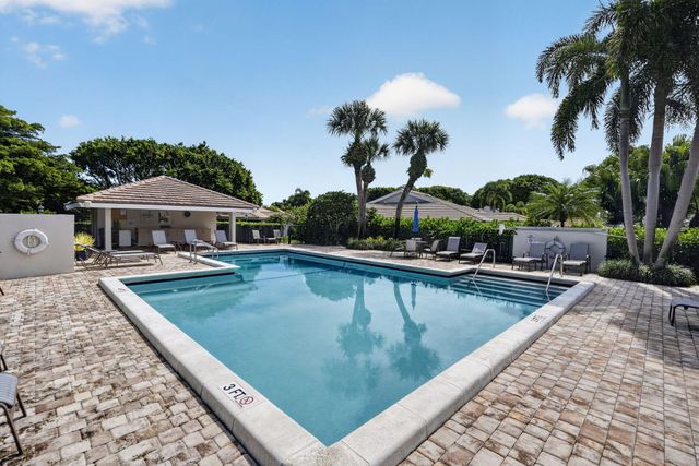 3648 Freshwater Drive, Jupiter, FL 33477