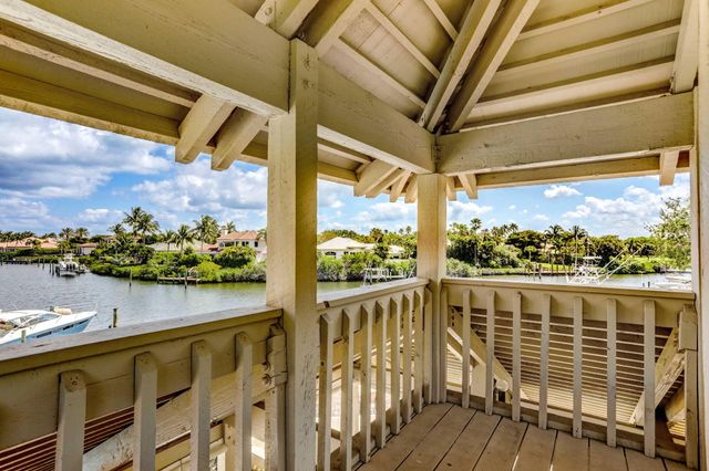 3648 Freshwater Drive, Jupiter, FL 33477