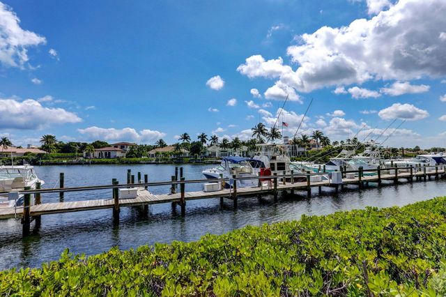 3648 Freshwater Drive, Jupiter, FL 33477