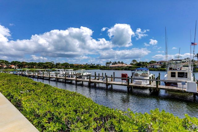 3648 Freshwater Drive, Jupiter, FL 33477