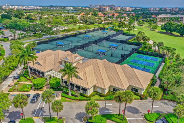3648 Freshwater Drive, Jupiter, FL 33477