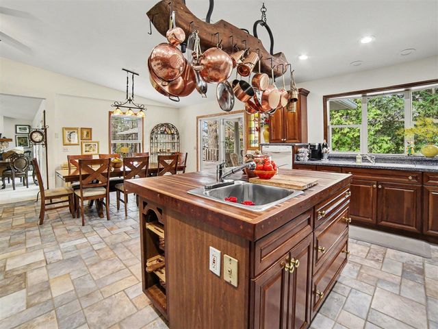 602 Fruitvale Road, Montague, MI 49437
