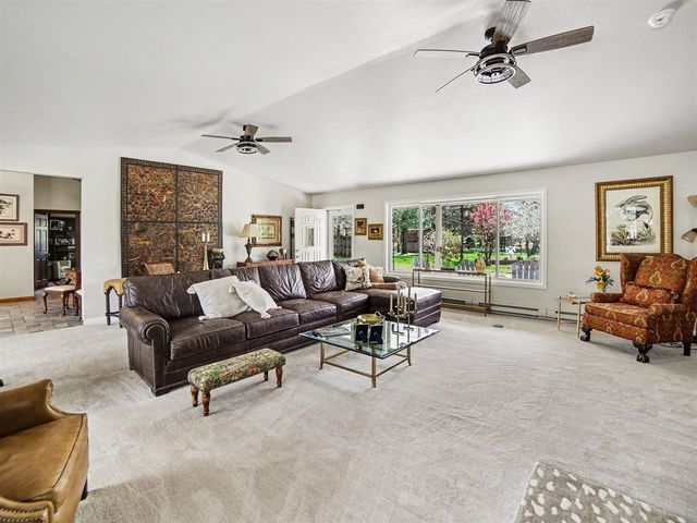 602 Fruitvale Road, Montague, MI 49437