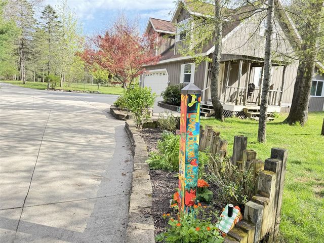 602 Fruitvale Road, Montague, MI 49437
