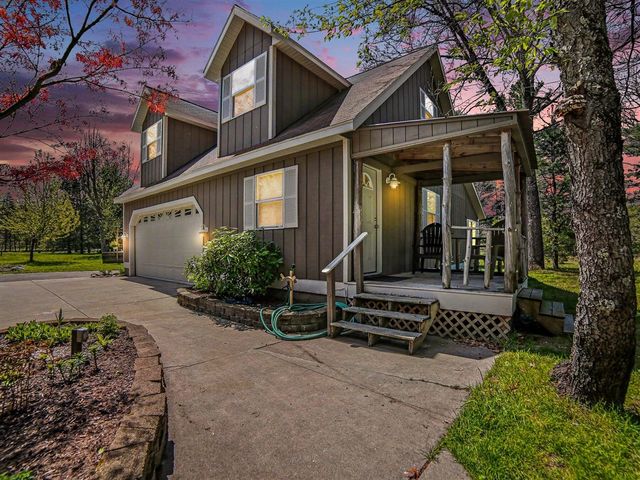 602 Fruitvale Road, Montague, MI 49437