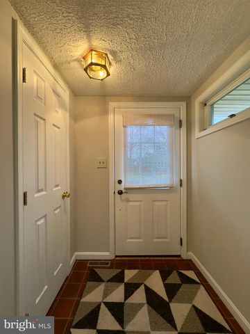 1321 WARWICK DR, Lutherville Timonium, MD 21093