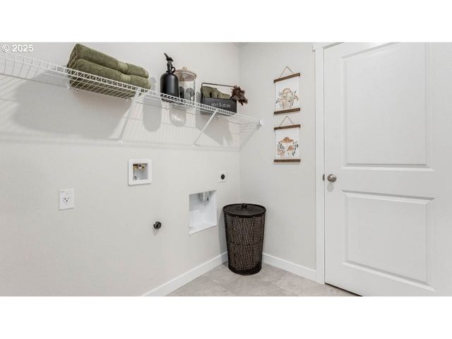 3594 Main St, Forest Grove, OR 97116