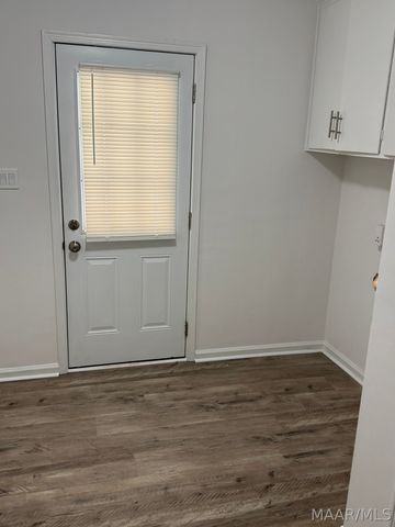 2557 WOODLEY Road, Montgomery, AL 36111