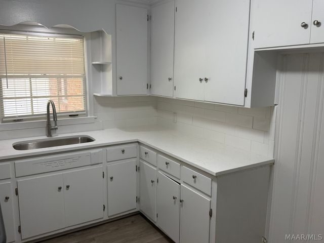 2557 WOODLEY Road, Montgomery, AL 36111