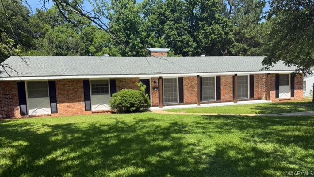 2557 WOODLEY Road, Montgomery, AL 36111