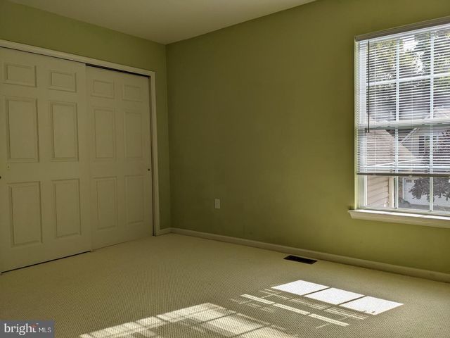 252 BRINLEY DR, Pennington, NJ 08534