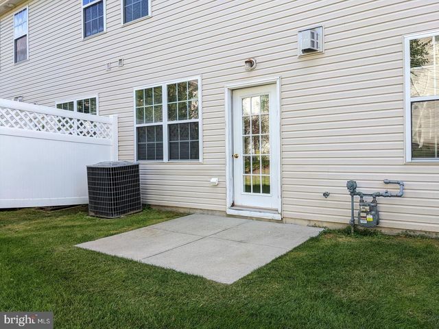 252 BRINLEY DR, Pennington, NJ 08534