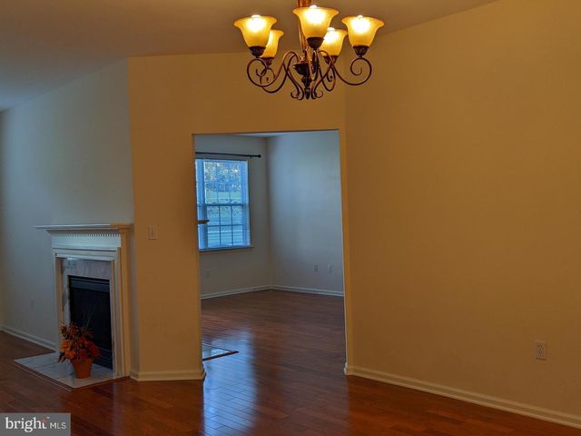 252 BRINLEY DR, Pennington, NJ 08534