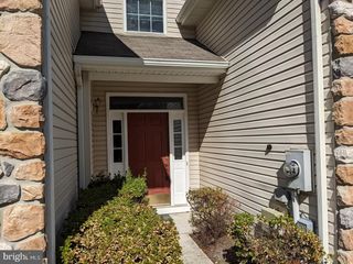 252 BRINLEY DR, Pennington, NJ 08534