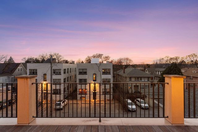 2310 Humboldt Avenue S, Minneapolis, MN 55405
