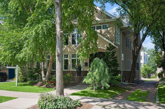 2310 Humboldt Avenue S, Minneapolis, MN 55405