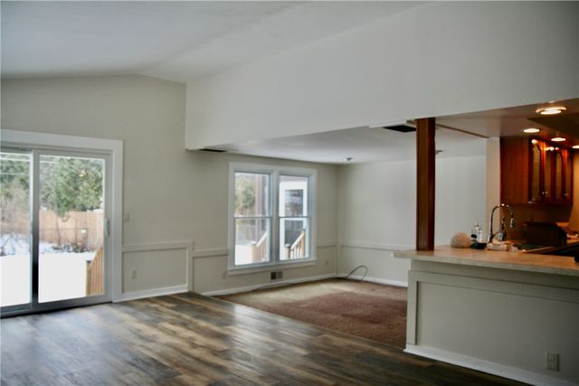 120 Sydenham Rd Road, Irondequoit, NY 14609