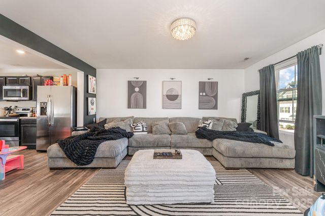 2619 Mccurdy Trail, Charlotte, NC 28269