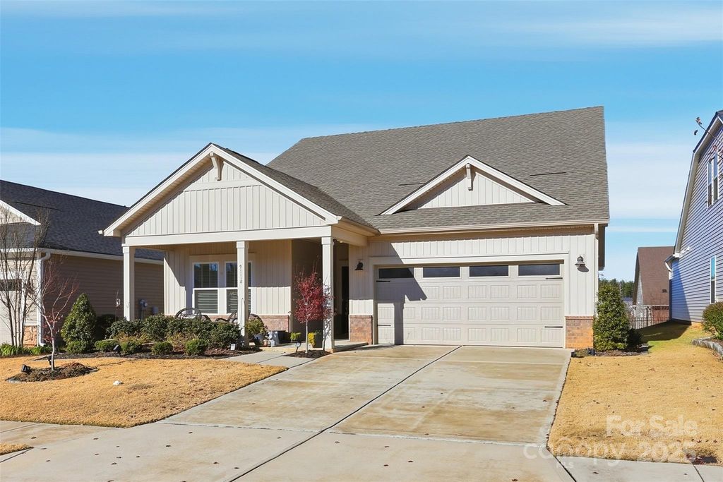9114 Myrna Drive, Gastonia, NC 28056