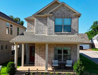 5510 RAMS HORN DR, Millington, TN 38053