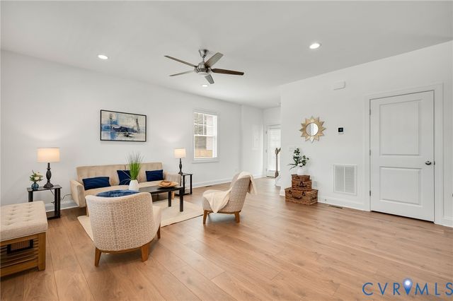 629 Dove St, Richmond, VA 23222