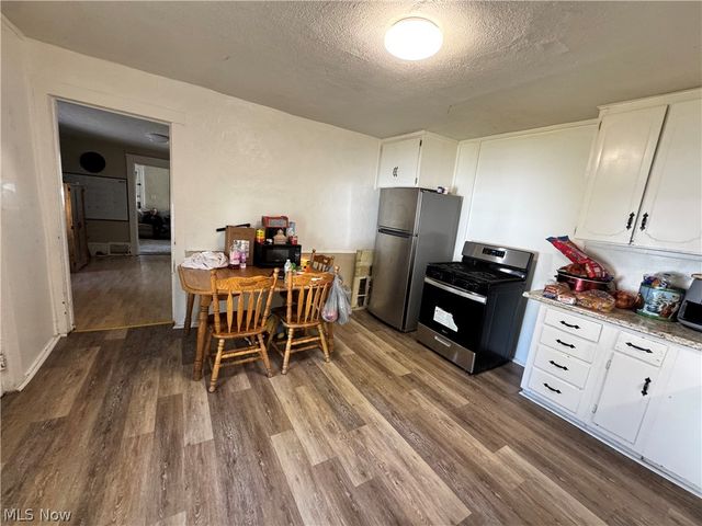 622 W 24th Street, Lorain, OH 44052