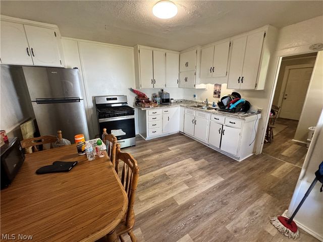 622 W 24th Street, Lorain, OH 44052