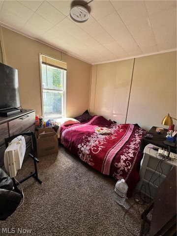 622 W 24th Street, Lorain, OH 44052