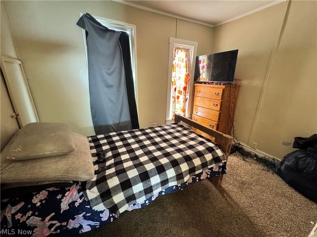 622 W 24th Street, Lorain, OH 44052