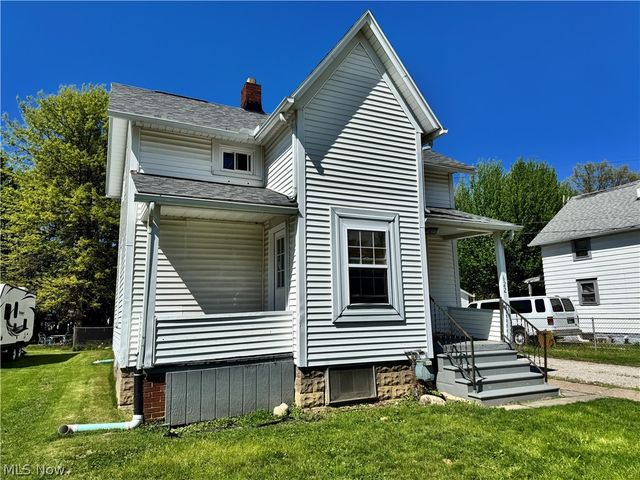 622 W 24th Street, Lorain, OH 44052