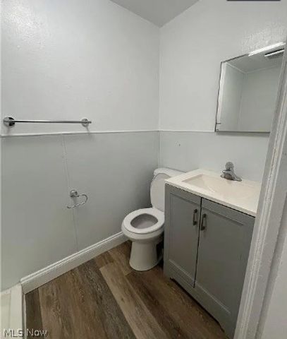622 W 24th Street, Lorain, OH 44052