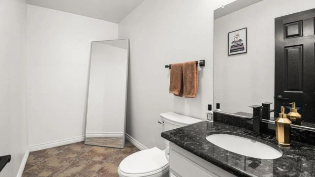 38977 Lone Cir, Murrieta, CA 92563