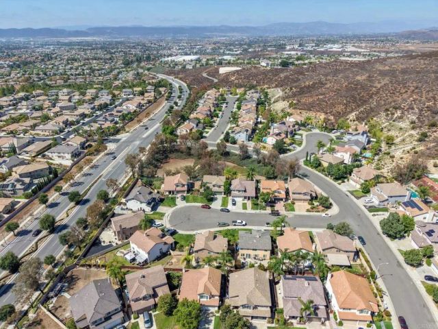 38977 Lone Cir, Murrieta, CA 92563