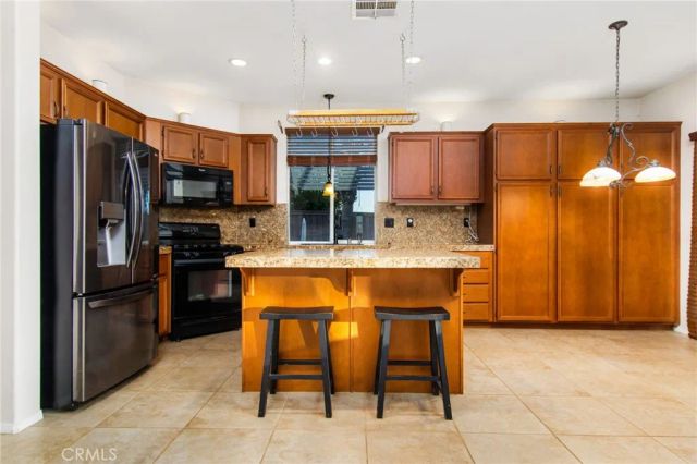 26313 Sosa Court, Menifee, CA 92585