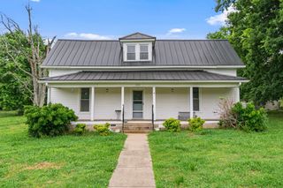 1672 Globe Rd, Lewisburg, TN 37091