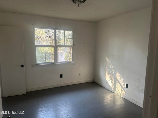 2451 Coronet Place, Jackson, MS 39204