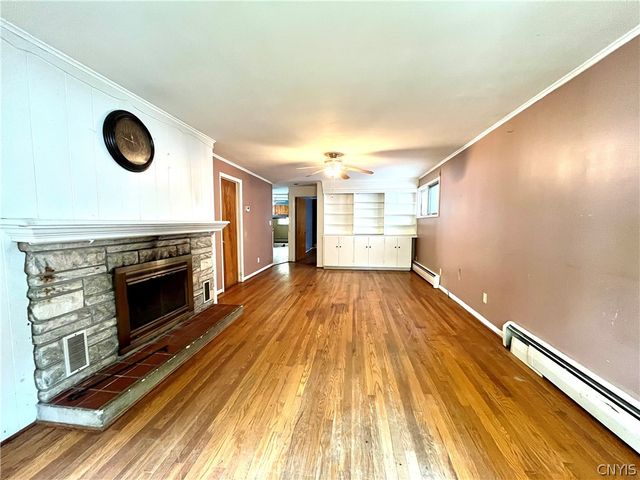 33 West 9th Street, Oswego, NY 13126