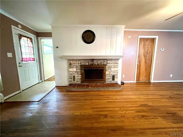 33 West 9th Street, Oswego, NY 13126