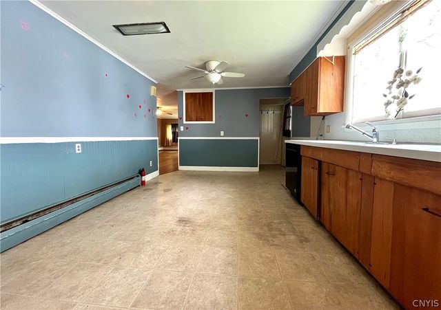 33 West 9th Street, Oswego, NY 13126