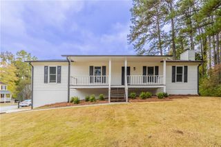 2381 Lakeside SW Place, Marietta, GA 30008