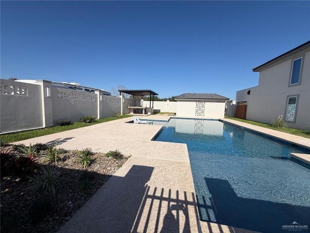 2222 Corales Street, Mission, TX 78573