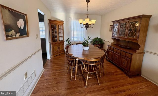 3 MEADOW LN, Luray, VA 22835