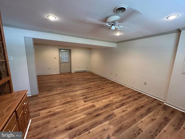 3 MEADOW LN, Luray, VA 22835