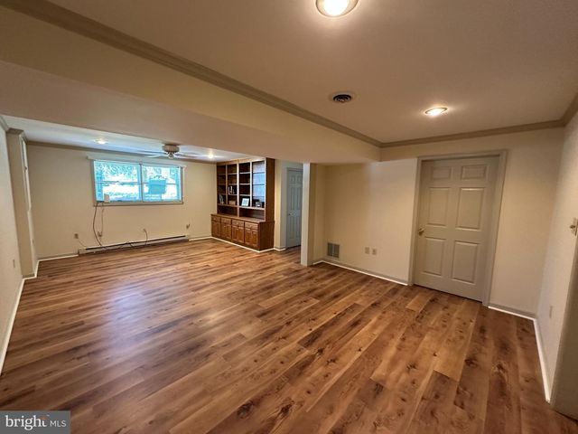 3 MEADOW LN, Luray, VA 22835